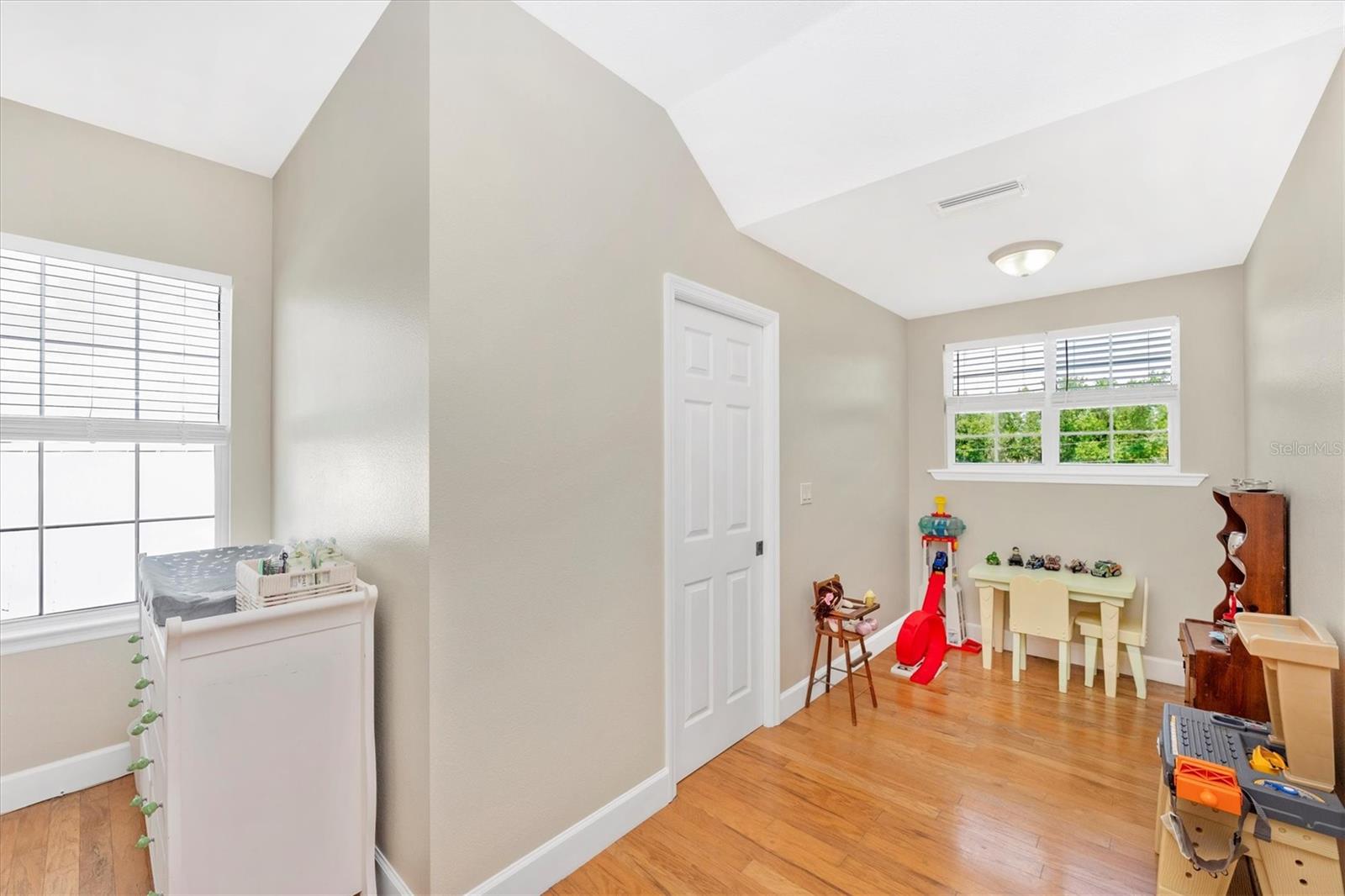 Image 48 of 82 For 1901 Joshua Drive