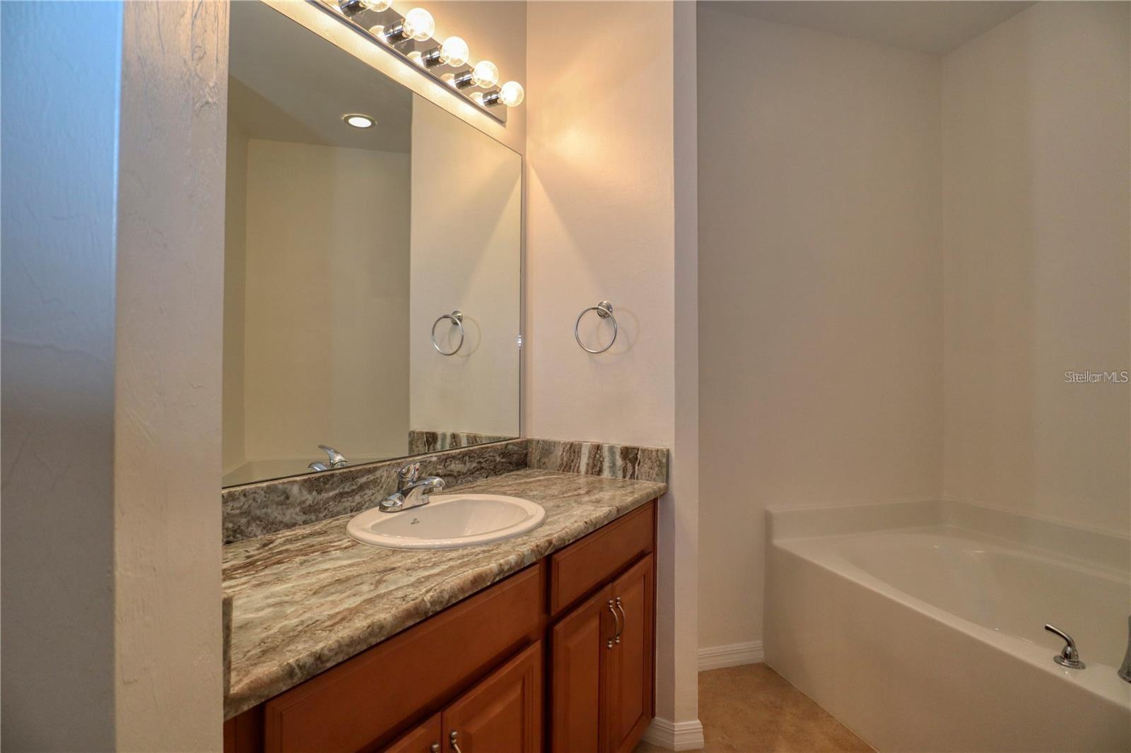 Image 9 of 20 For 13458 Abercrombie Drive