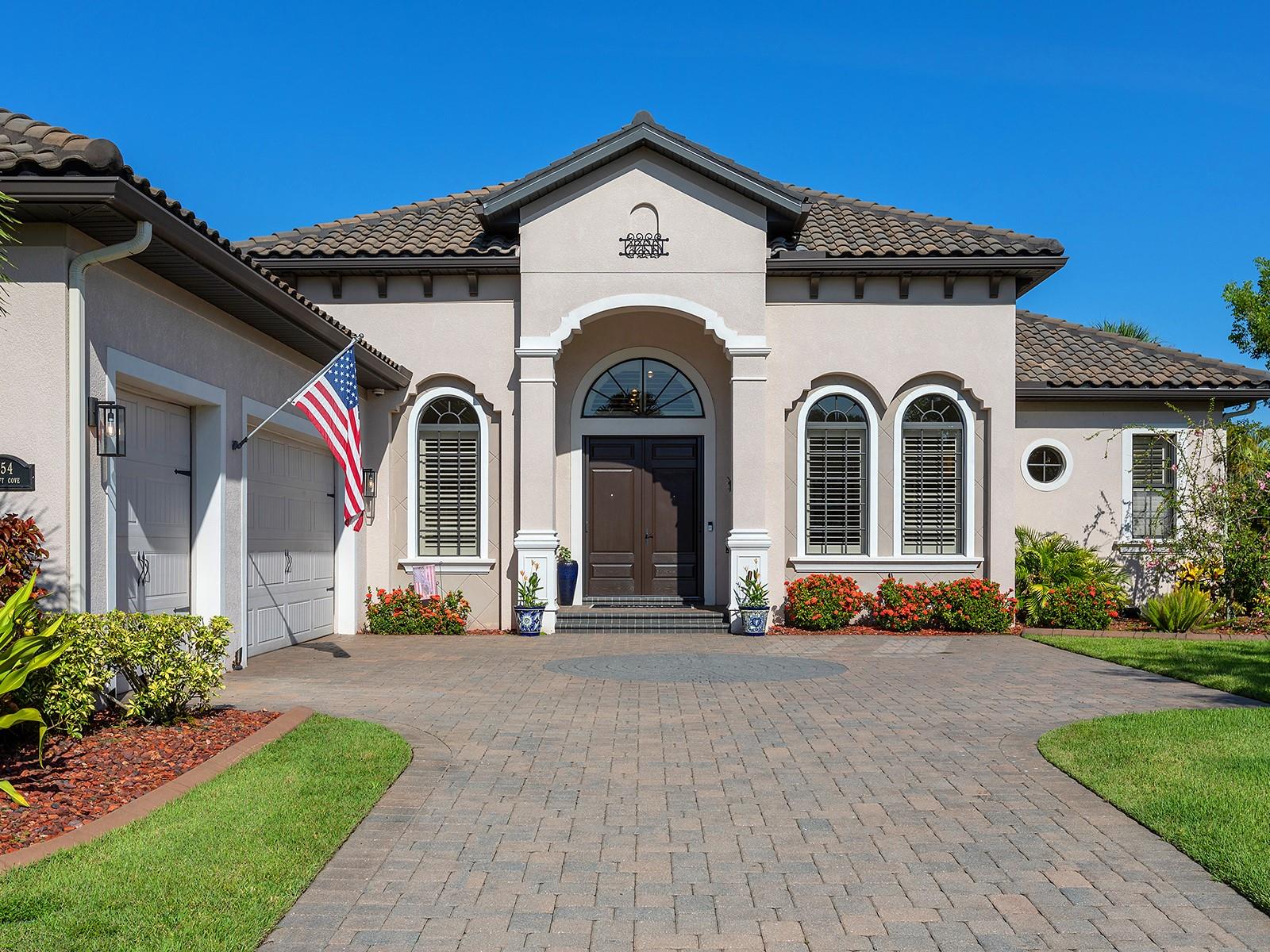 Image 2 of 96 For 7454 Seacroft Cove