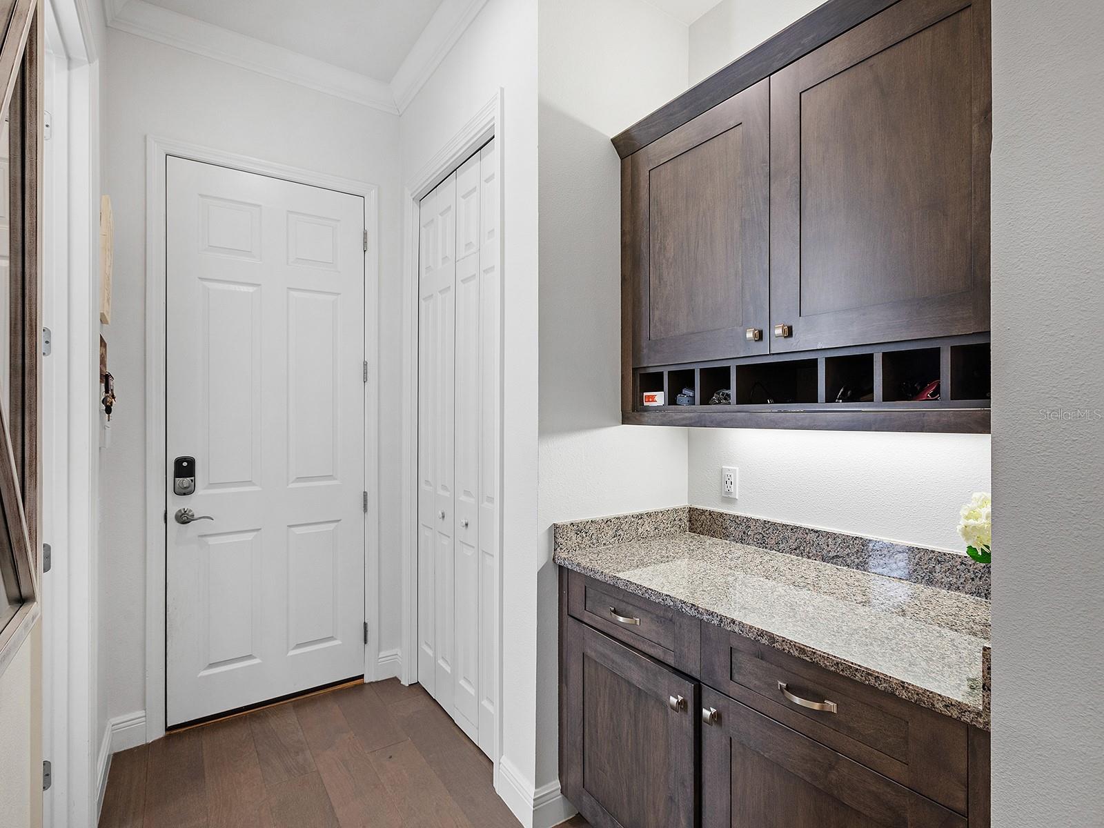 Image 39 of 96 For 7454 Seacroft Cove