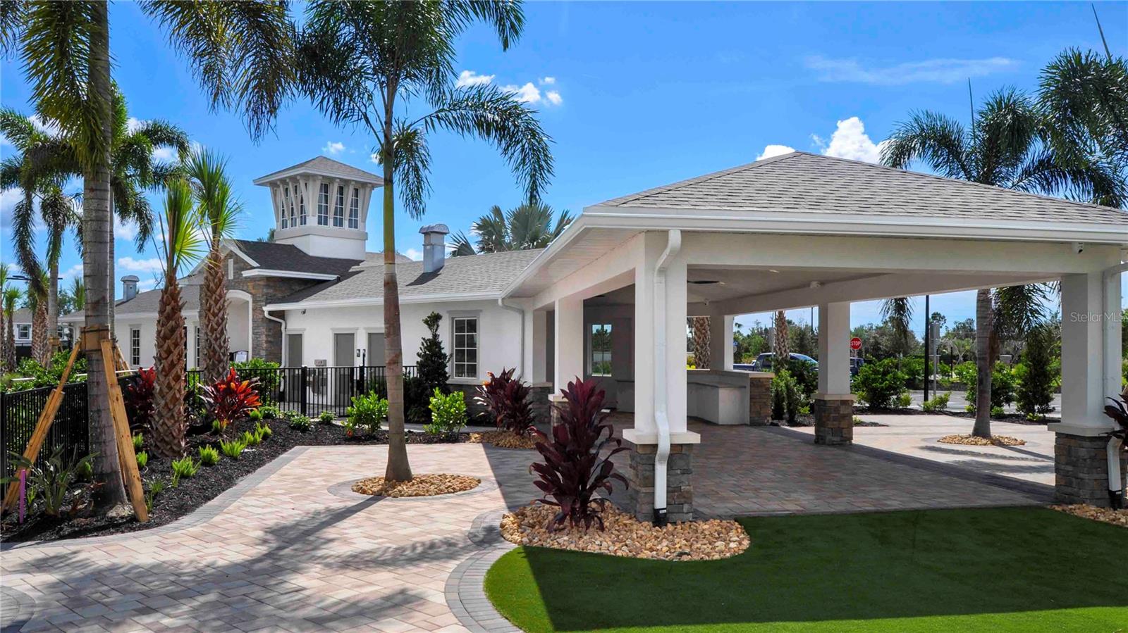 Image 4 of 11 For 17440 Whiskey Creek Trail