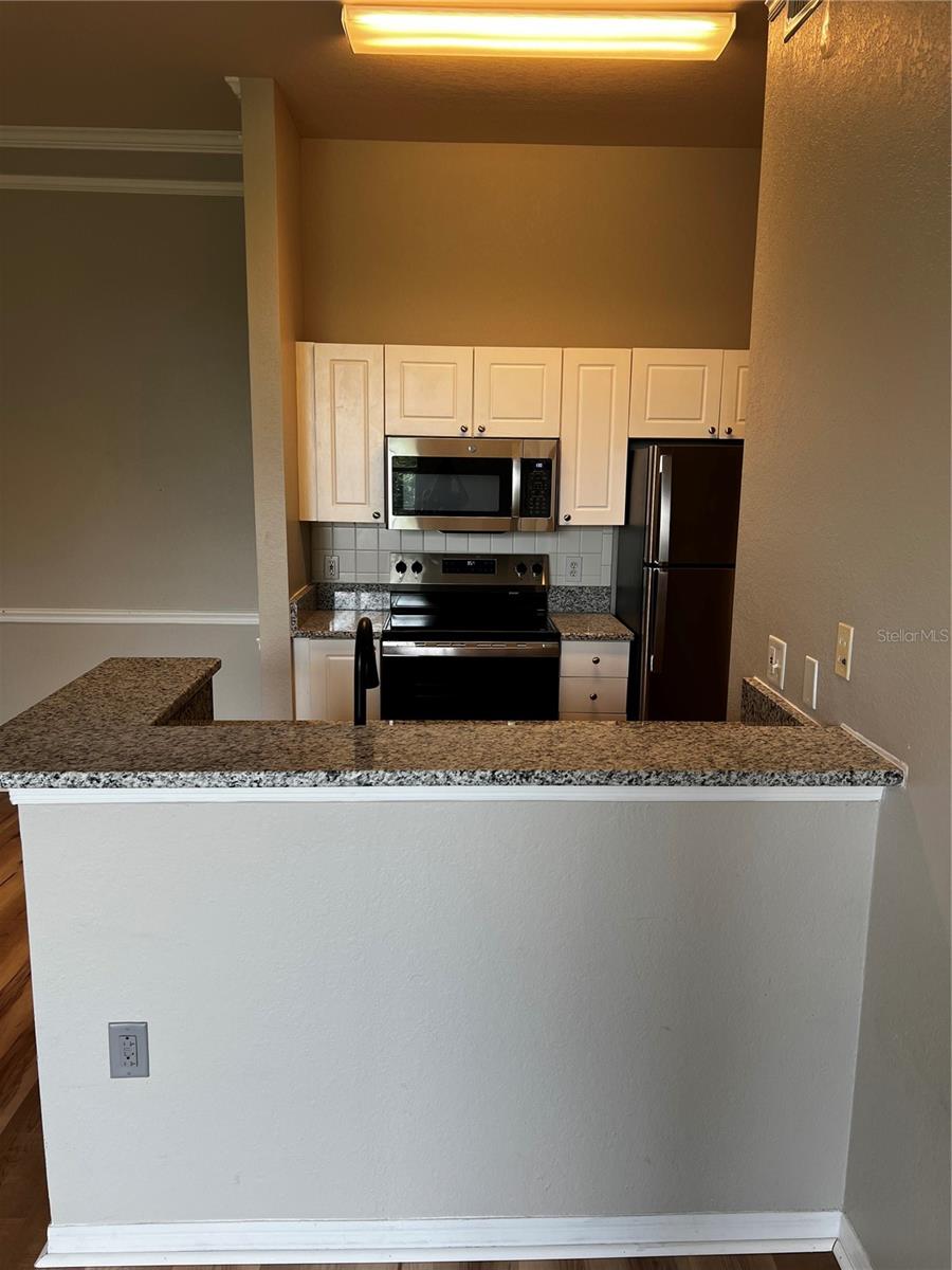 Image 16 of 41 For 5146 Northridge Road 310