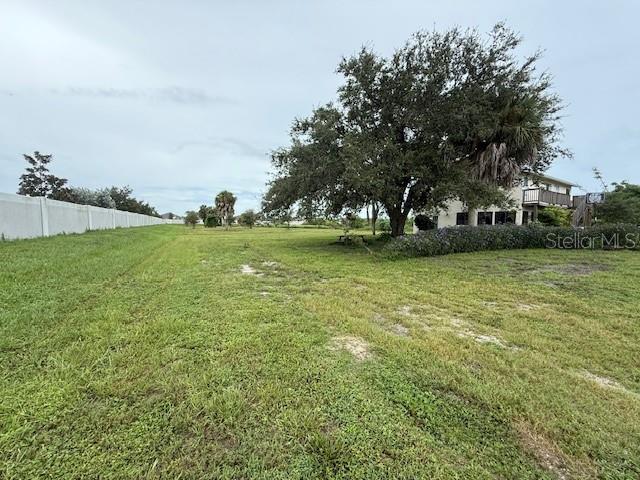 Image 12 of 50 For 1799 Manasota Beach Road