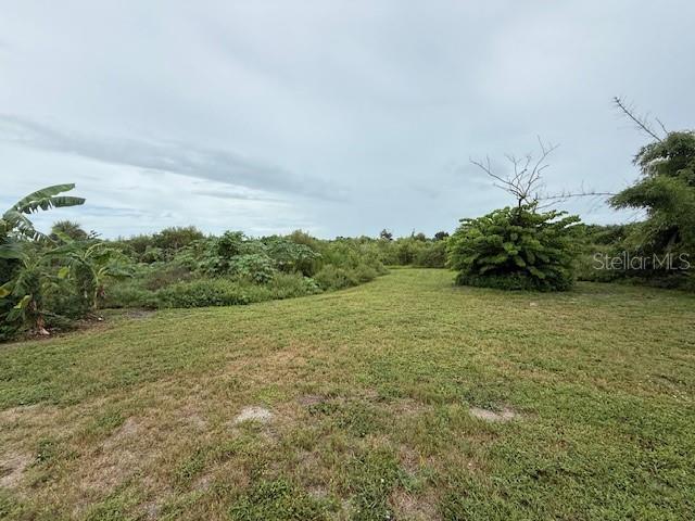 Image 24 of 50 For 1799 Manasota Beach Road