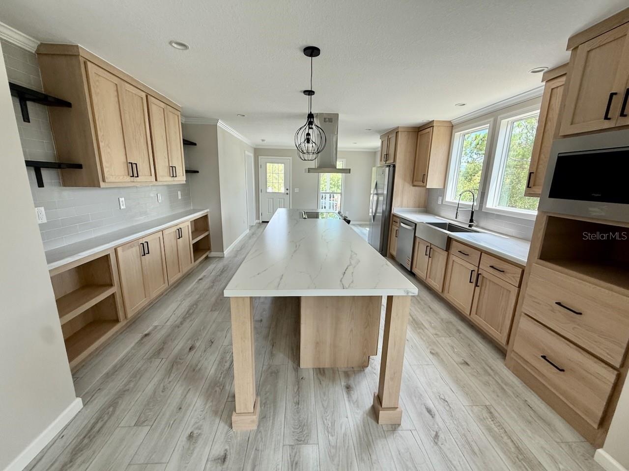 Image 3 of 49 For 7347 Acorn Boulevard