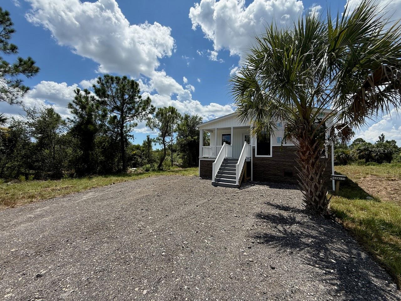 Image 39 of 49 For 7347 Acorn Boulevard