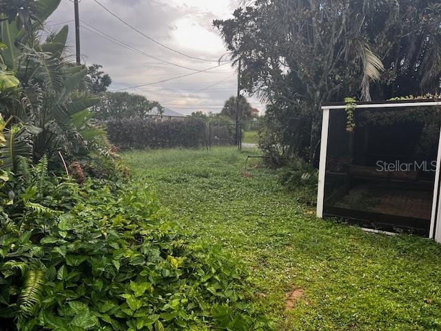 Image 12 of 13 For 602 Bonito Ave