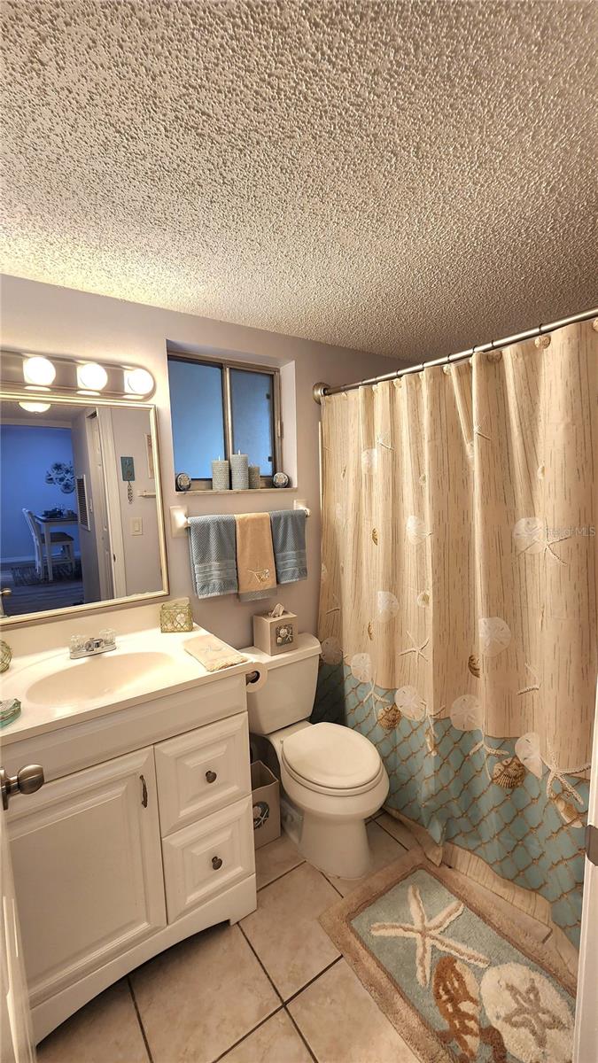 Image 16 of 32 For 3576 Lake Bayshore Drive K209