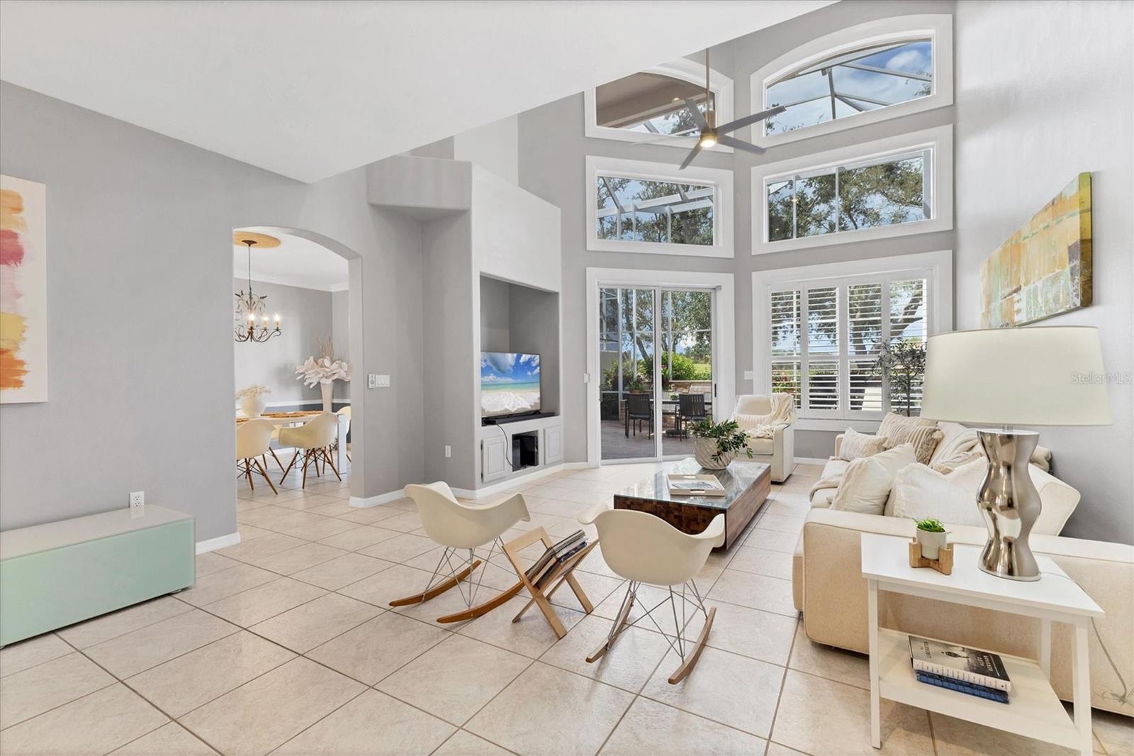 Image 7 of 65 For 7356 Mara Vista Drive 27