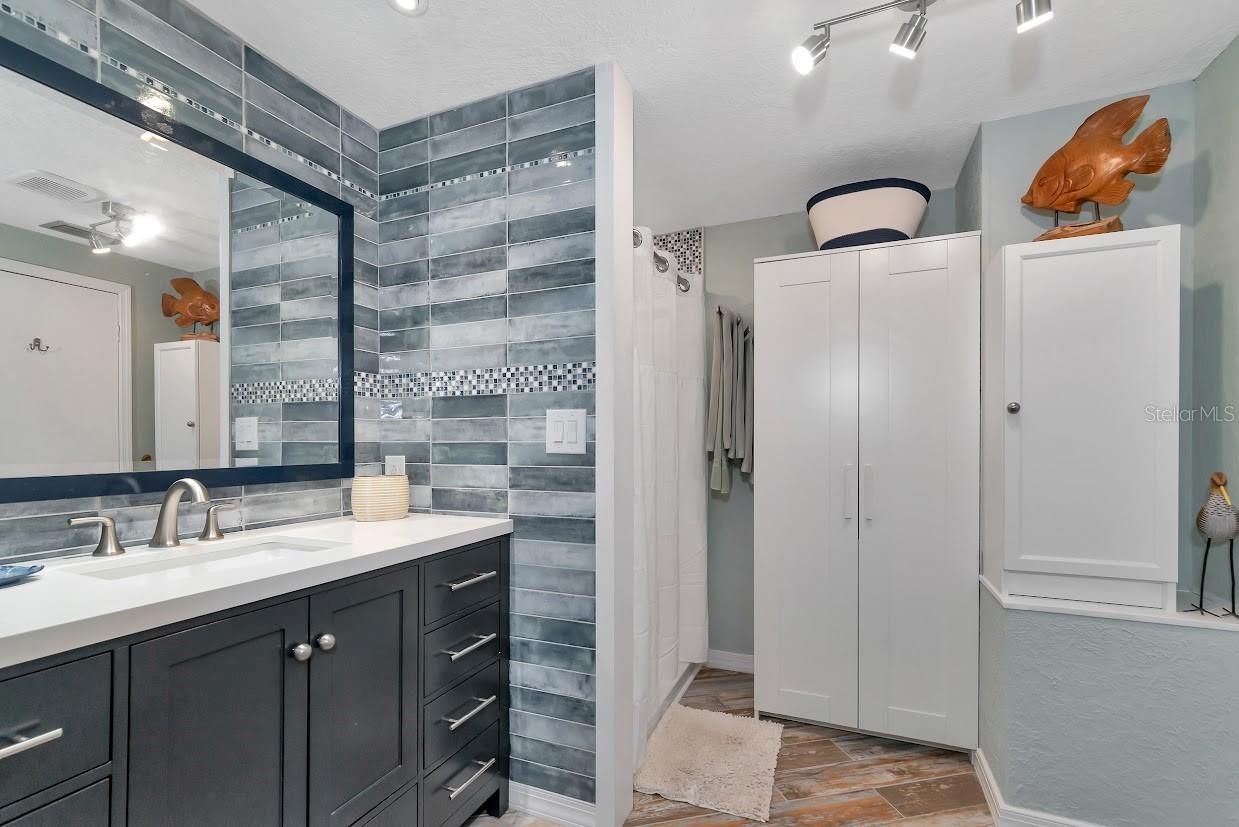 Image 24 of 74 For 75 King Arthur Drive