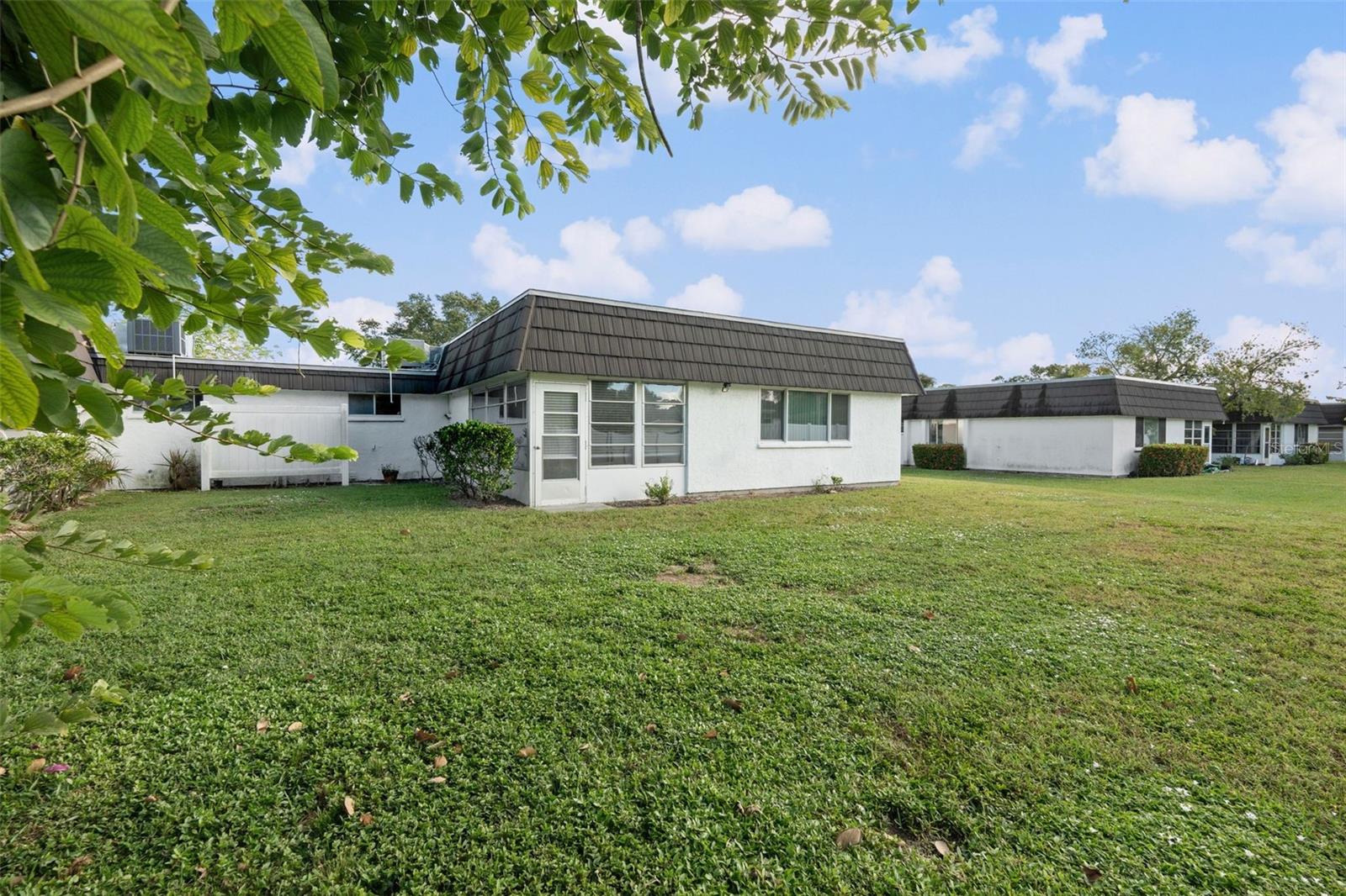 Image 29 of 42 For 3952 Ashwood Lane 37