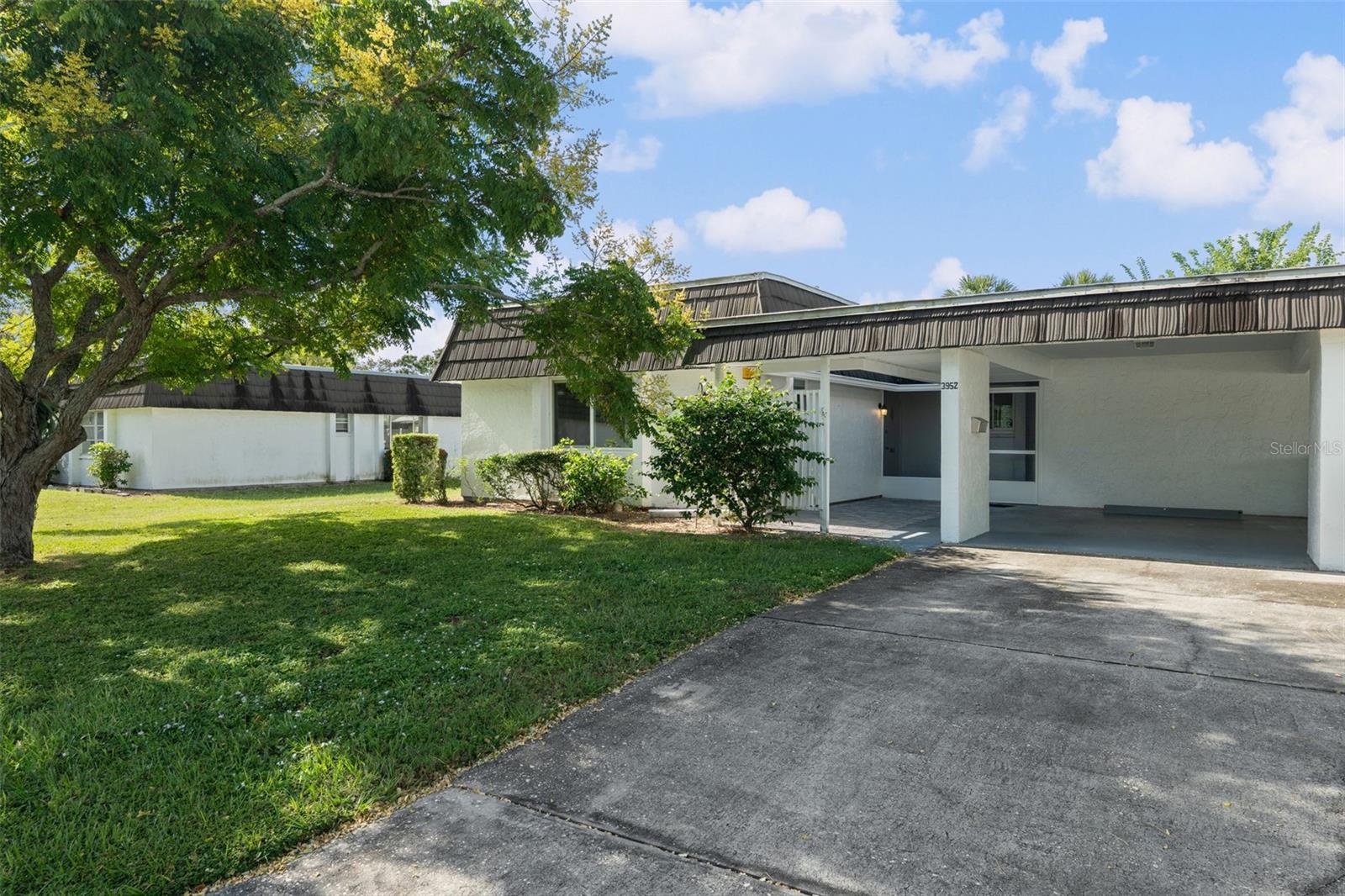 Image 3 of 42 For 3952 Ashwood Lane 37