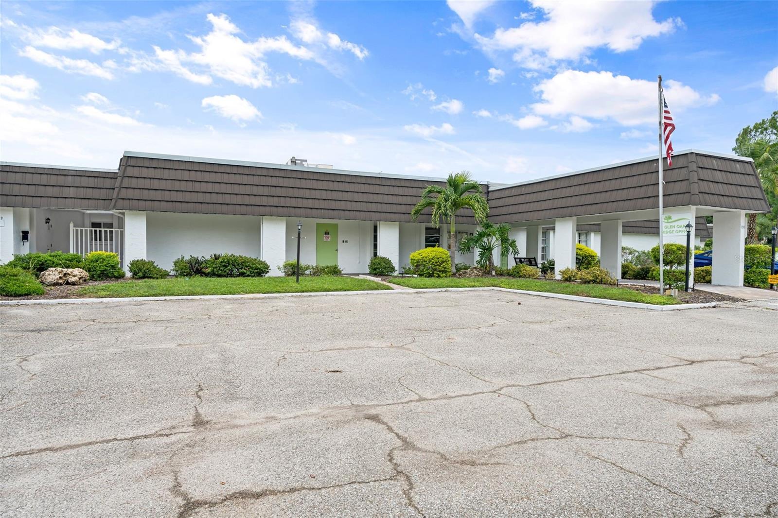 Image 32 of 42 For 3952 Ashwood Lane 37