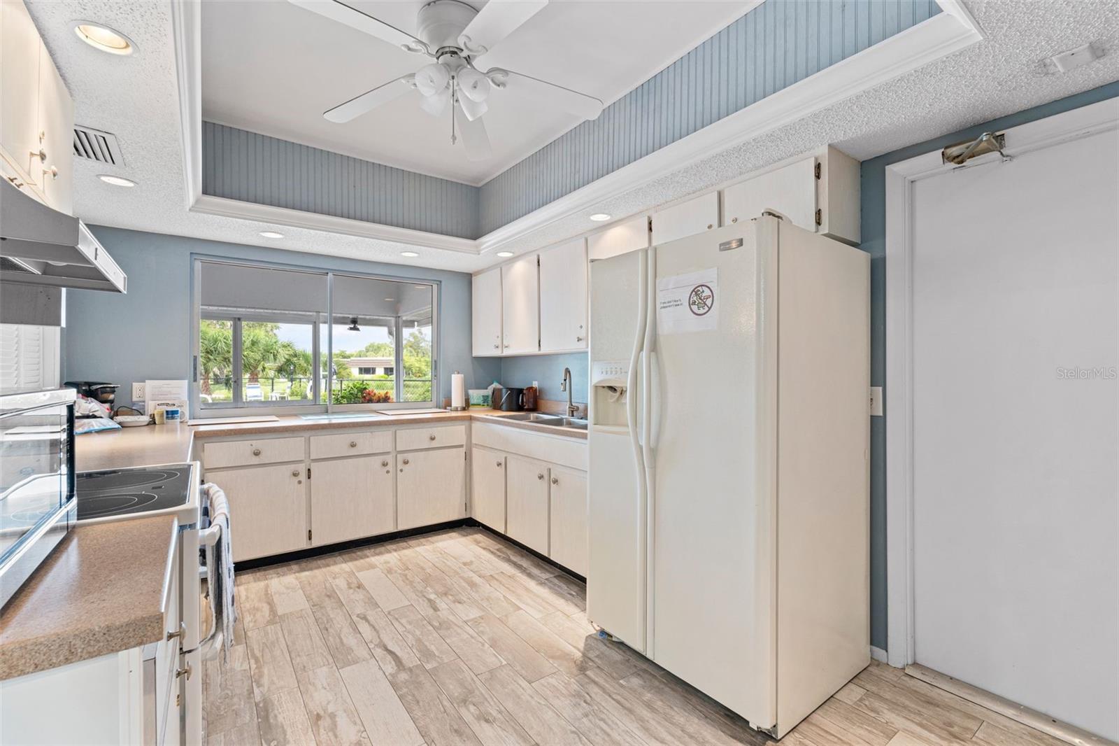 Image 36 of 42 For 3952 Ashwood Lane 37
