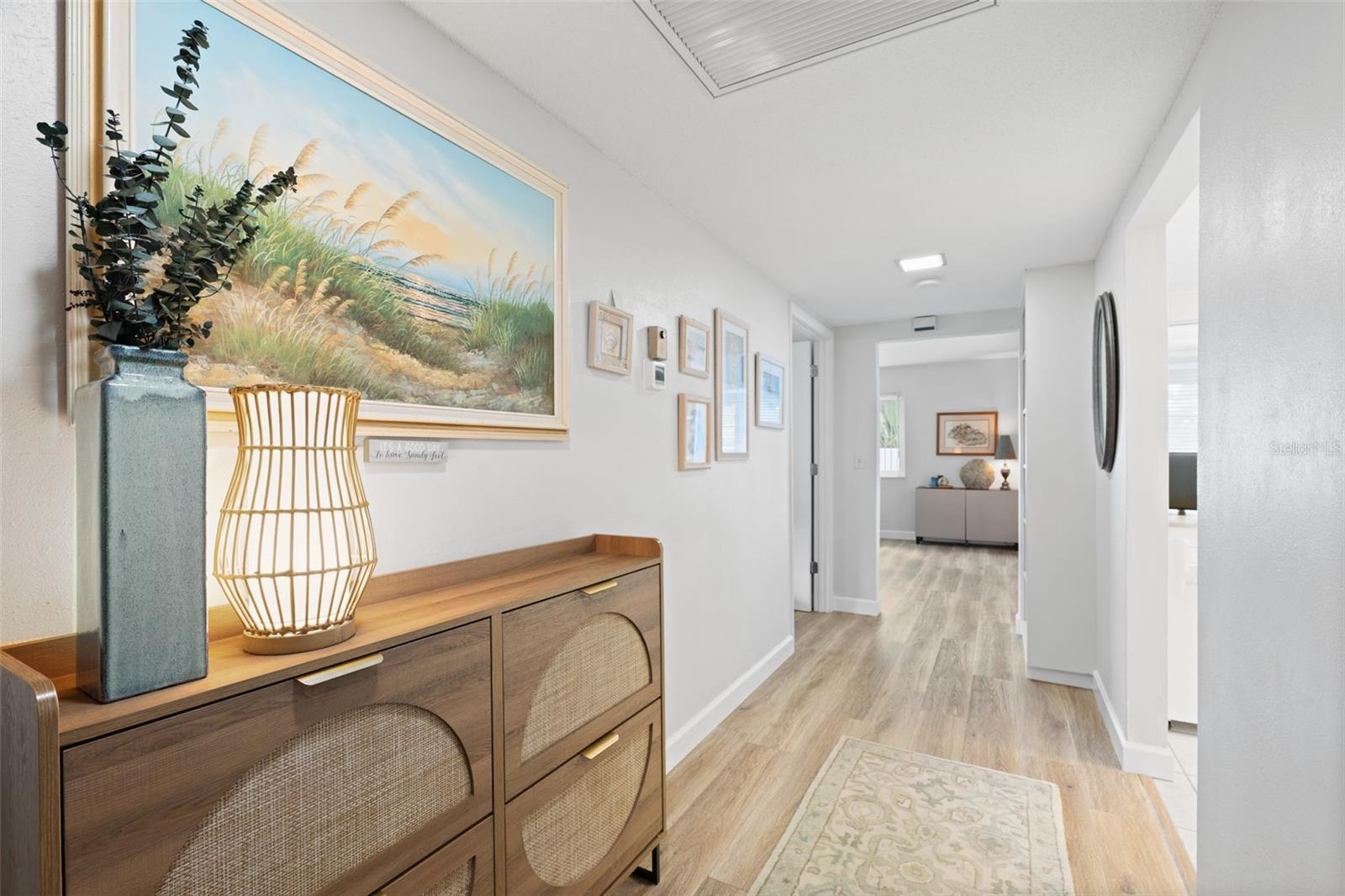Image 8 of 42 For 3952 Ashwood Lane 37