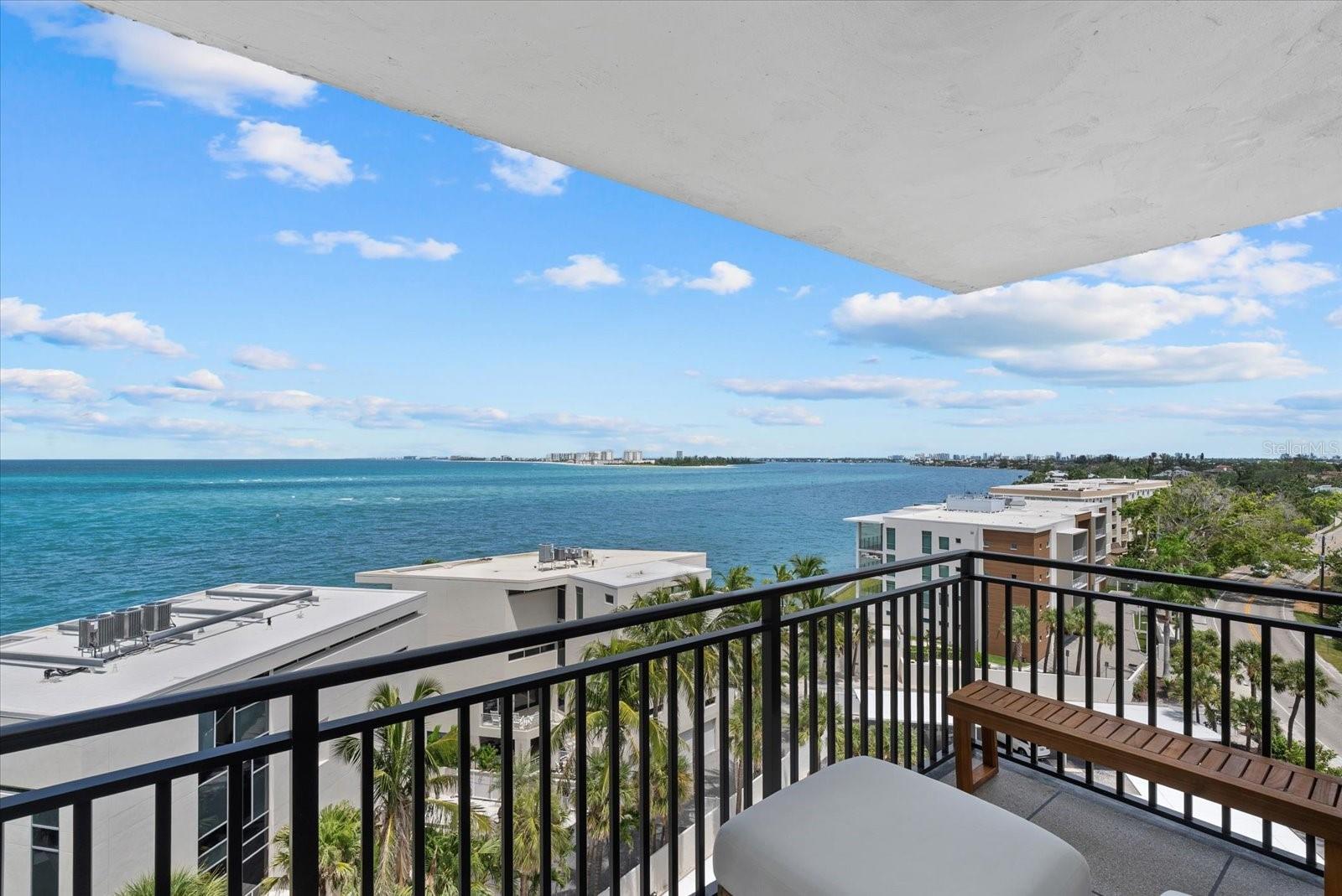 Image 4 of 55 For 4822 Ocean Boulevard 8c