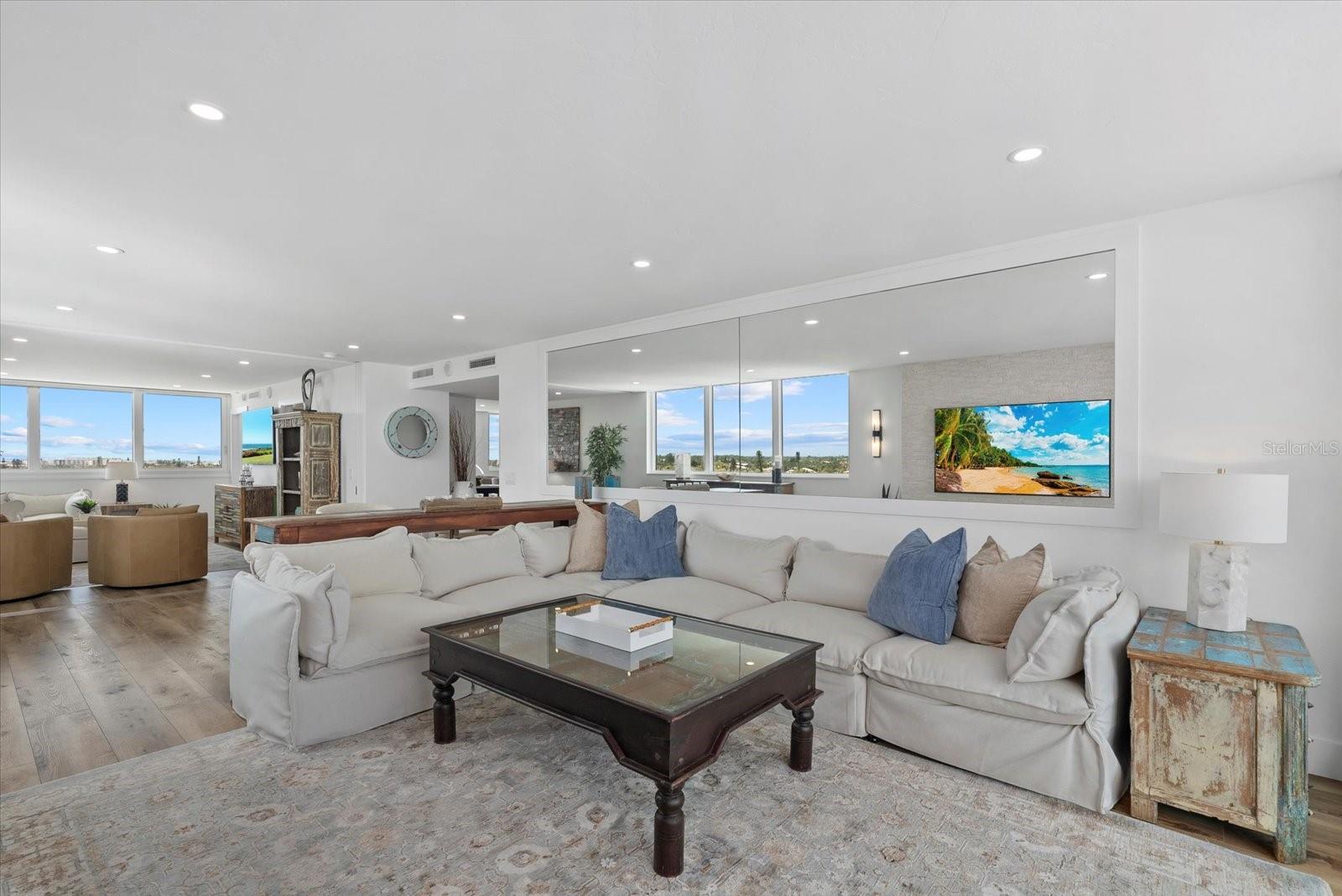 Image 9 of 55 For 4822 Ocean Boulevard 8c
