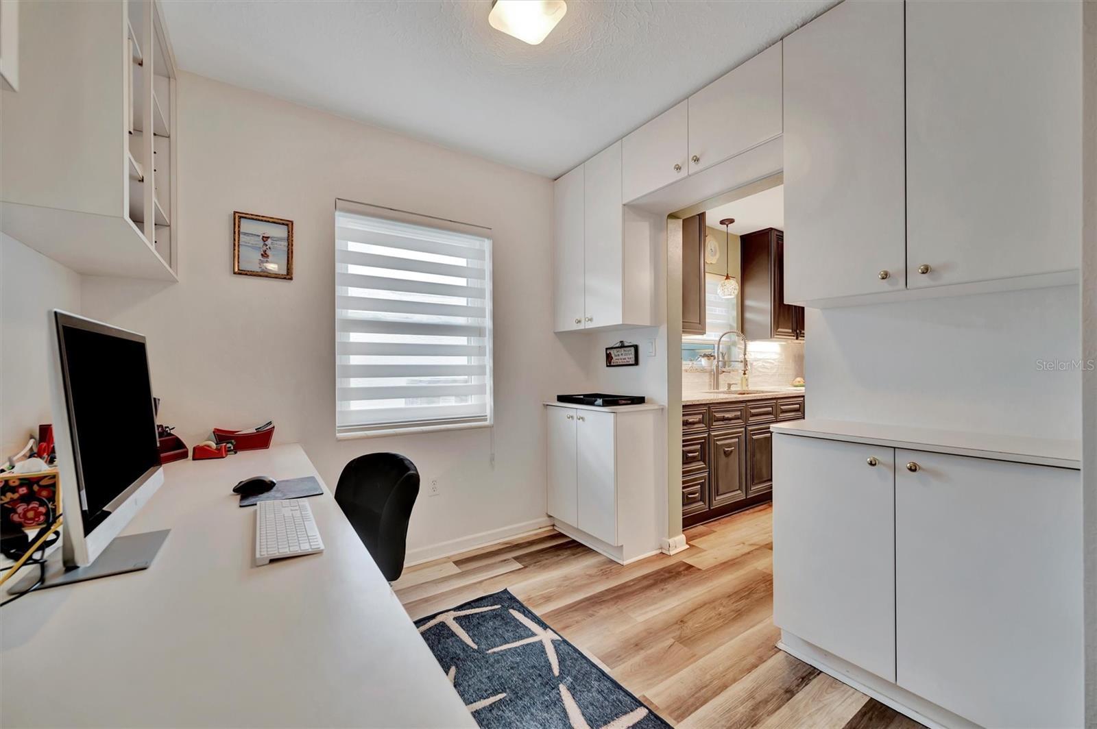Image 23 of 47 For 2804 26th Avenue Drive W