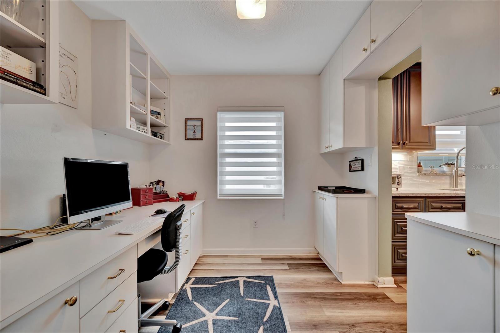Image 24 of 47 For 2804 26th Avenue Drive W