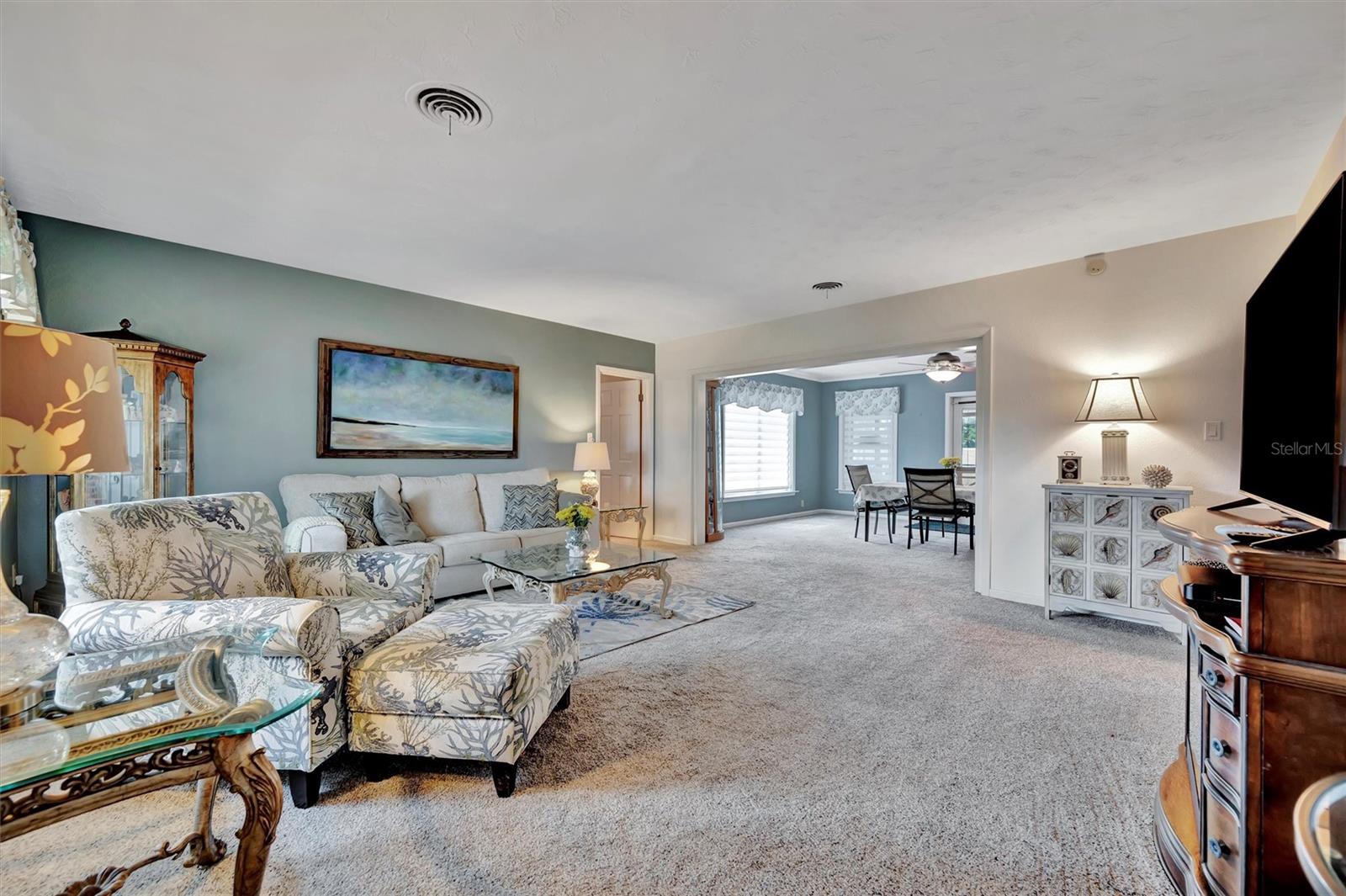 Image 8 of 47 For 2804 26th Avenue Drive W