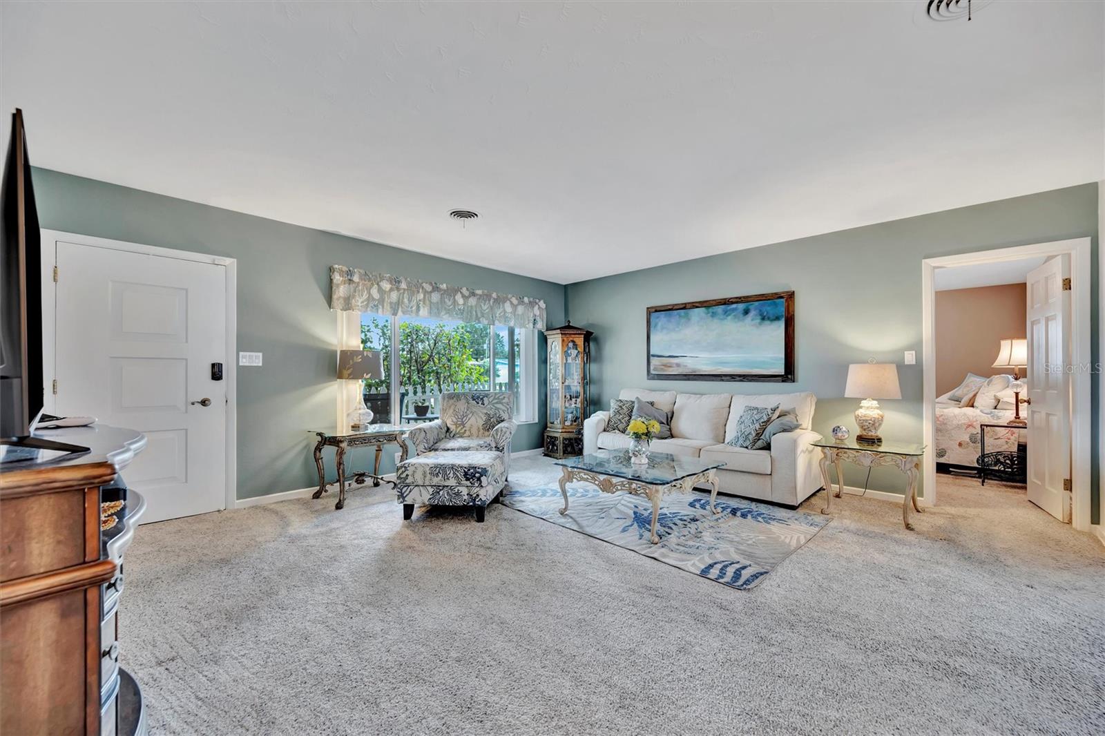 Image 9 of 47 For 2804 26th Avenue Drive W