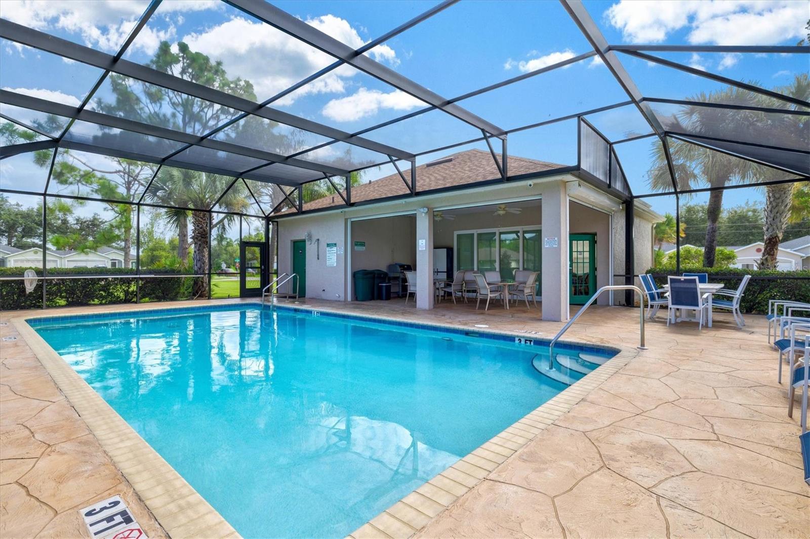 Image 36 of 53 For 1434 Hedgewood Circle