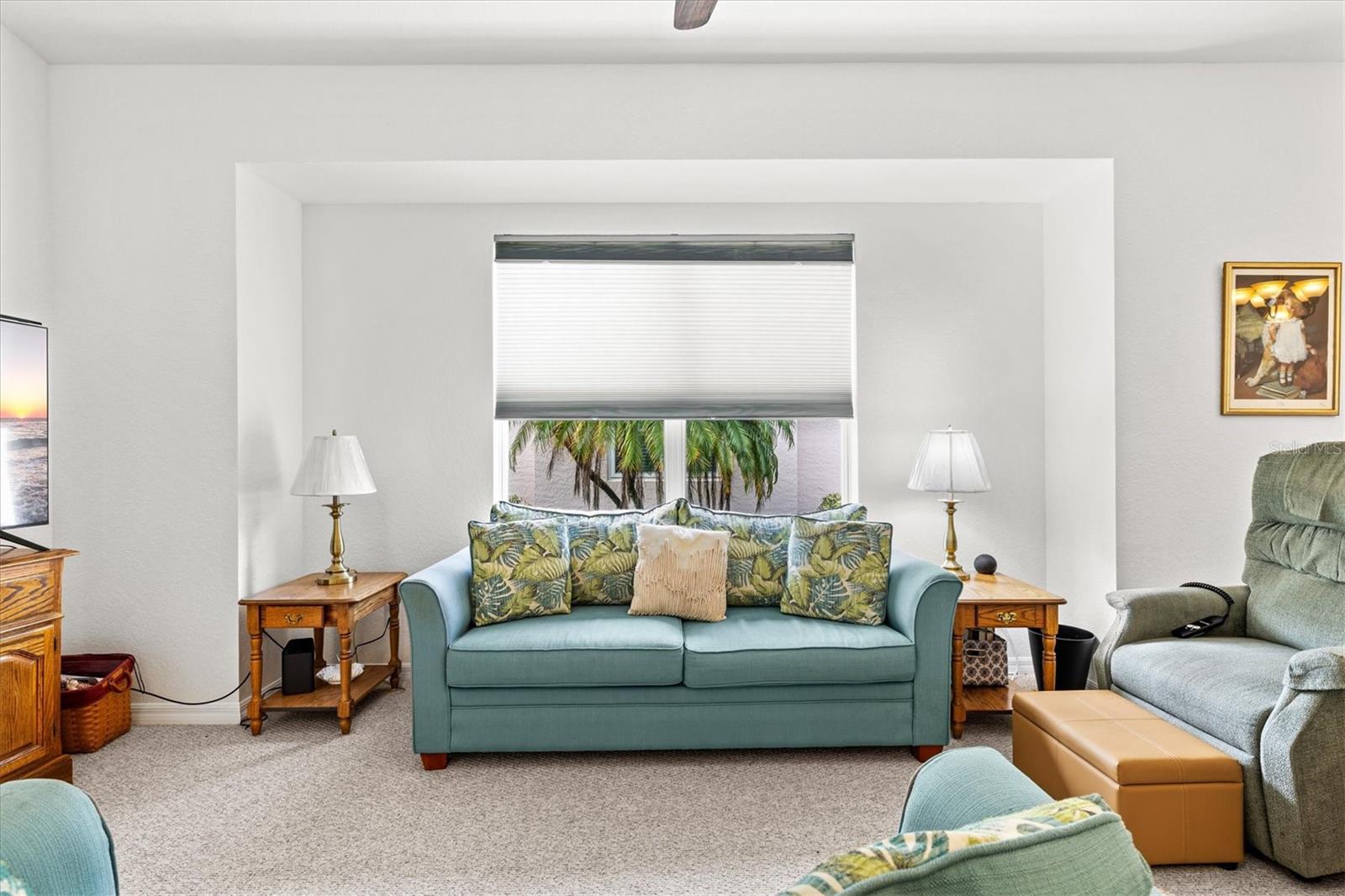 Image 5 of 53 For 1434 Hedgewood Circle