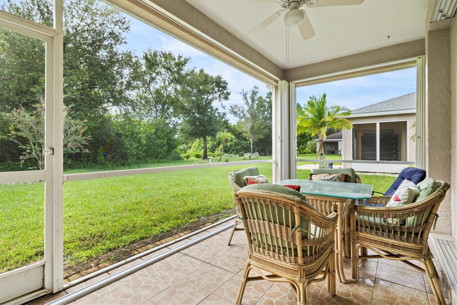 Image 6 of 53 For 1434 Hedgewood Circle