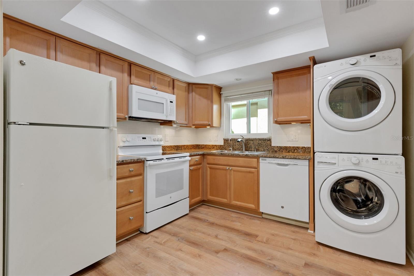 Image 3 of 39 For 66 Strathmore Boulevard