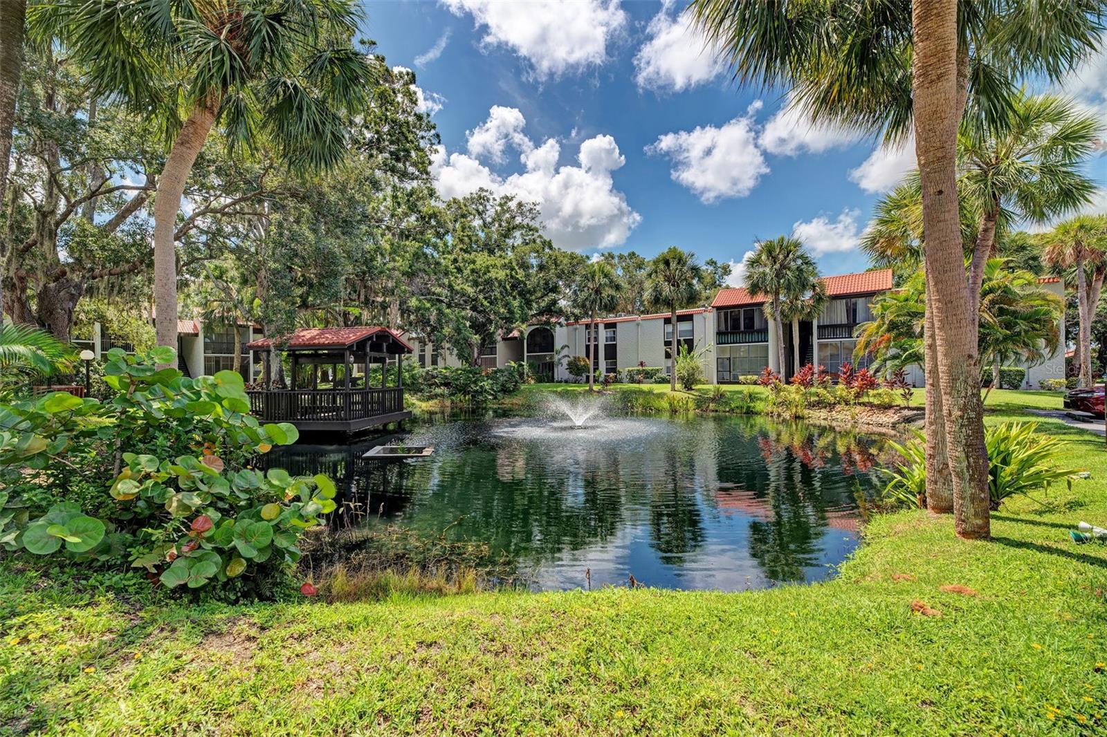 Image 24 of 35 For 3239 Beneva Road 201