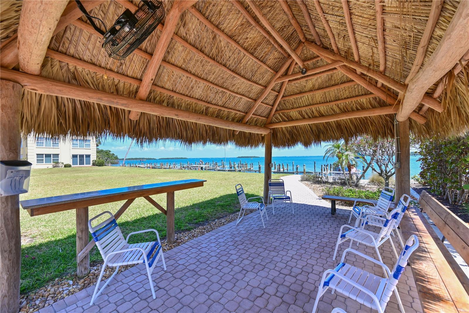 Image 20 of 31 For 3810 Gulf Of Mexico Drive F302