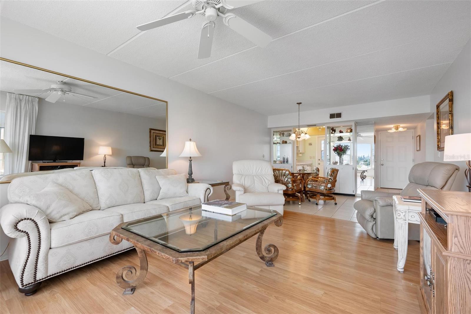 Image 6 of 31 For 3810 Gulf Of Mexico Drive F302
