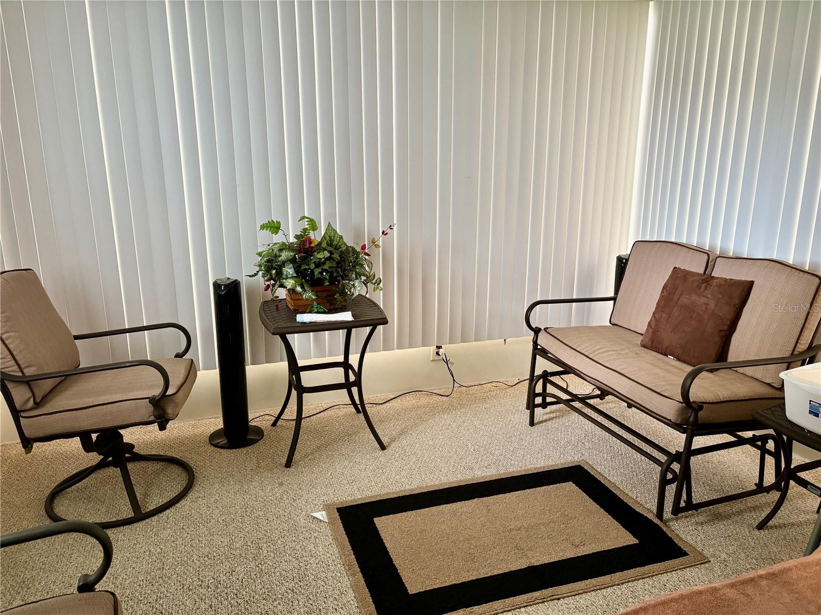 Image 5 of 28 For 5707 45th Street E 81