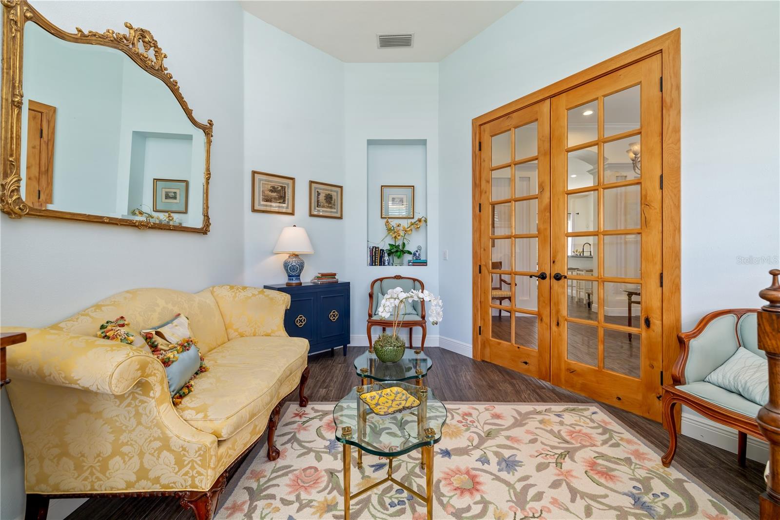Image 10 of 52 For 8307 Planters Knoll Terrace