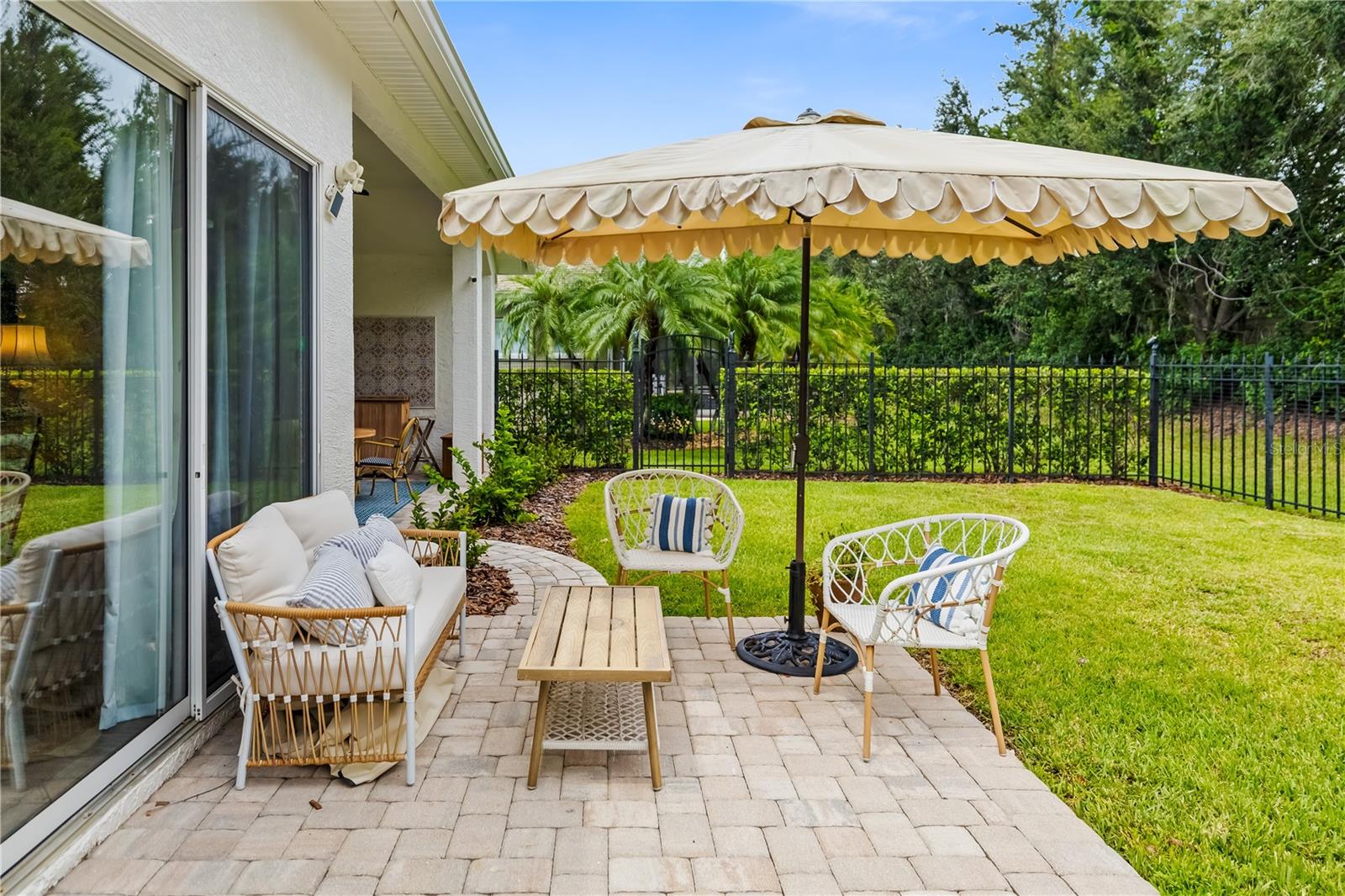 Image 4 of 52 For 8307 Planters Knoll Terrace