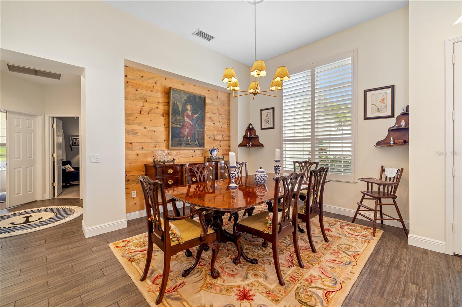 Image 7 of 52 For 8307 Planters Knoll Terrace