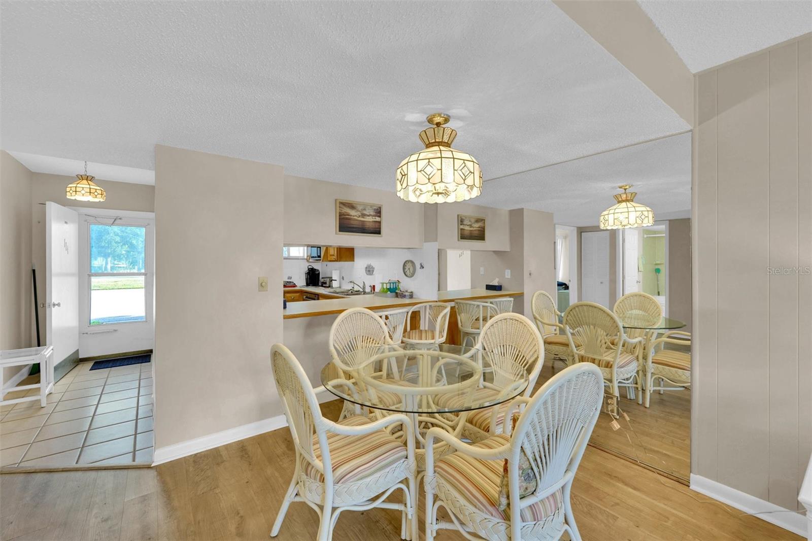 Image 12 of 32 For 22375 Edgewater Drive 114