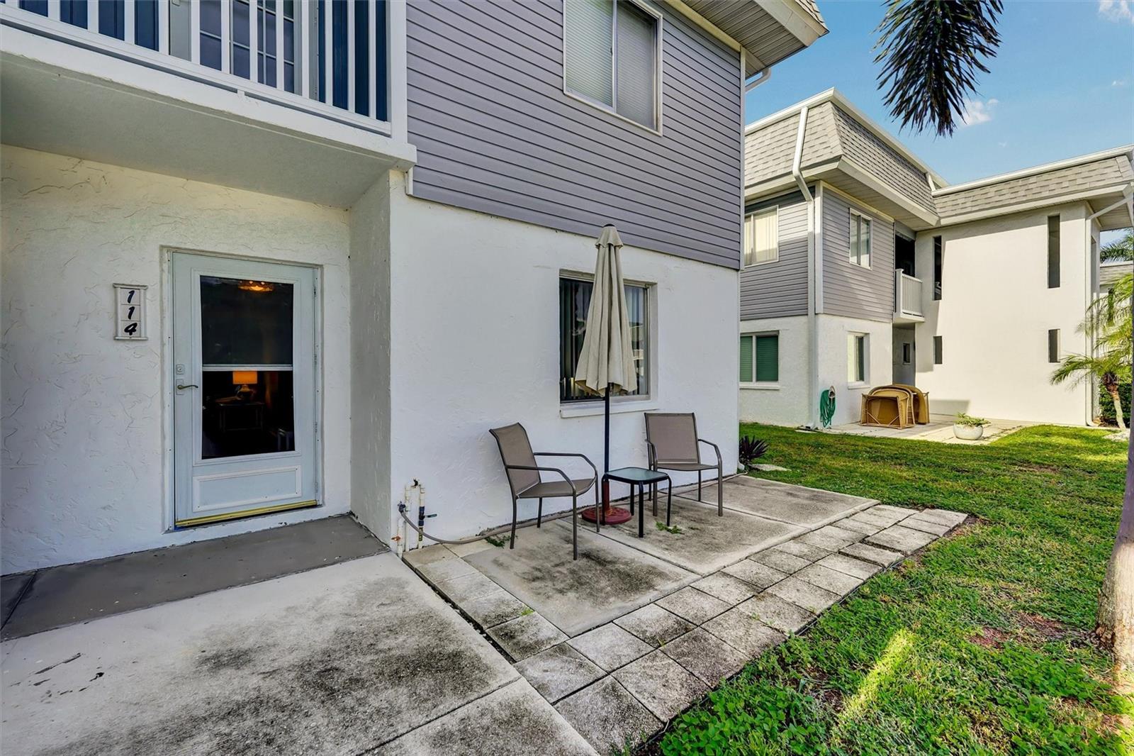 Image 22 of 32 For 22375 Edgewater Drive 114