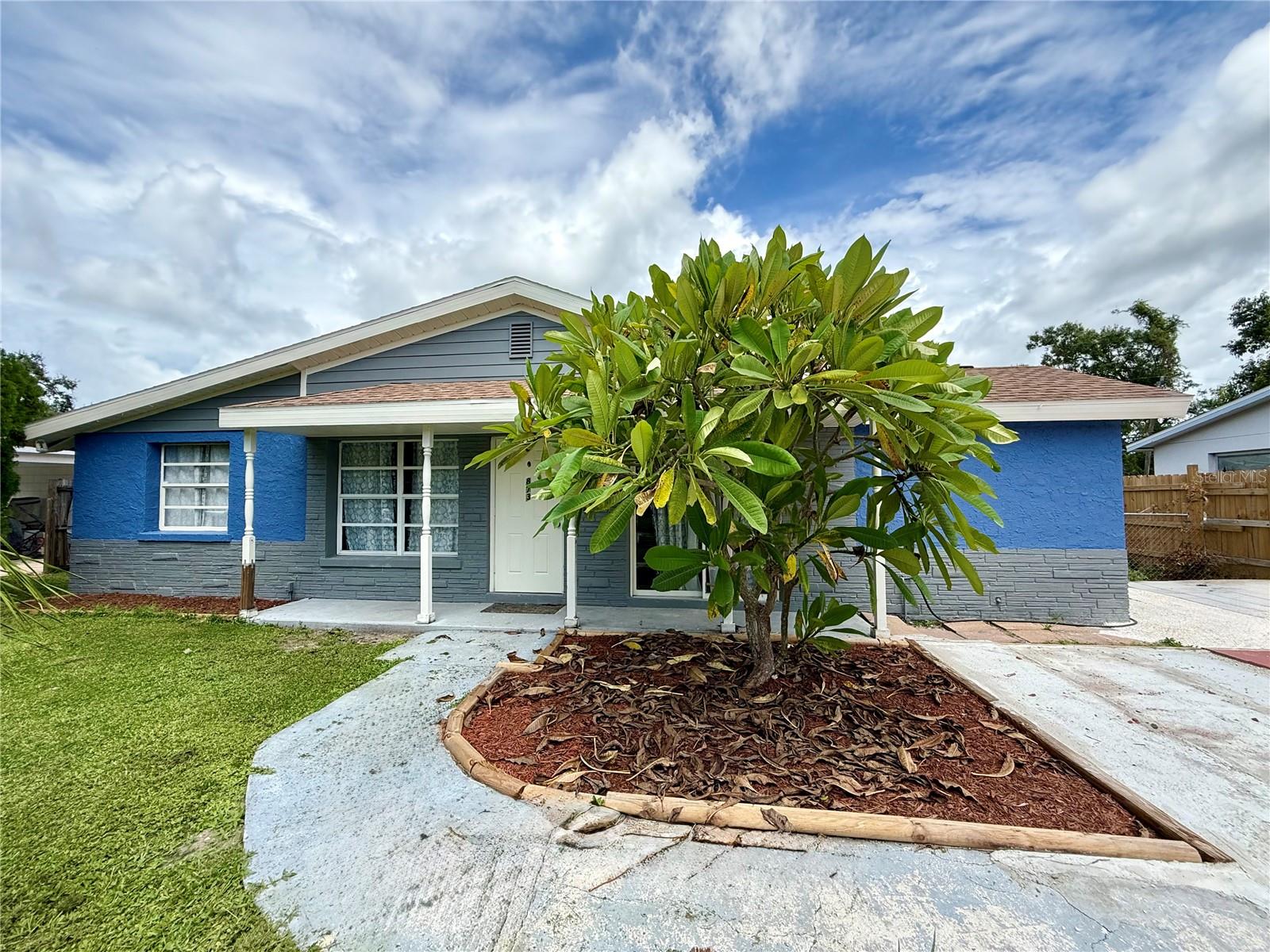 Details for 4873 Bell Meade Drive, SARASOTA, FL 34232