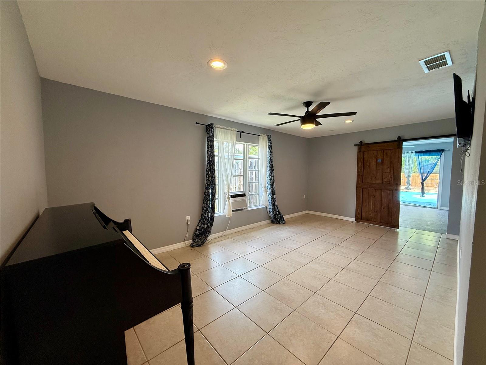 Image 14 of 39 For 4873 Bell Meade Drive