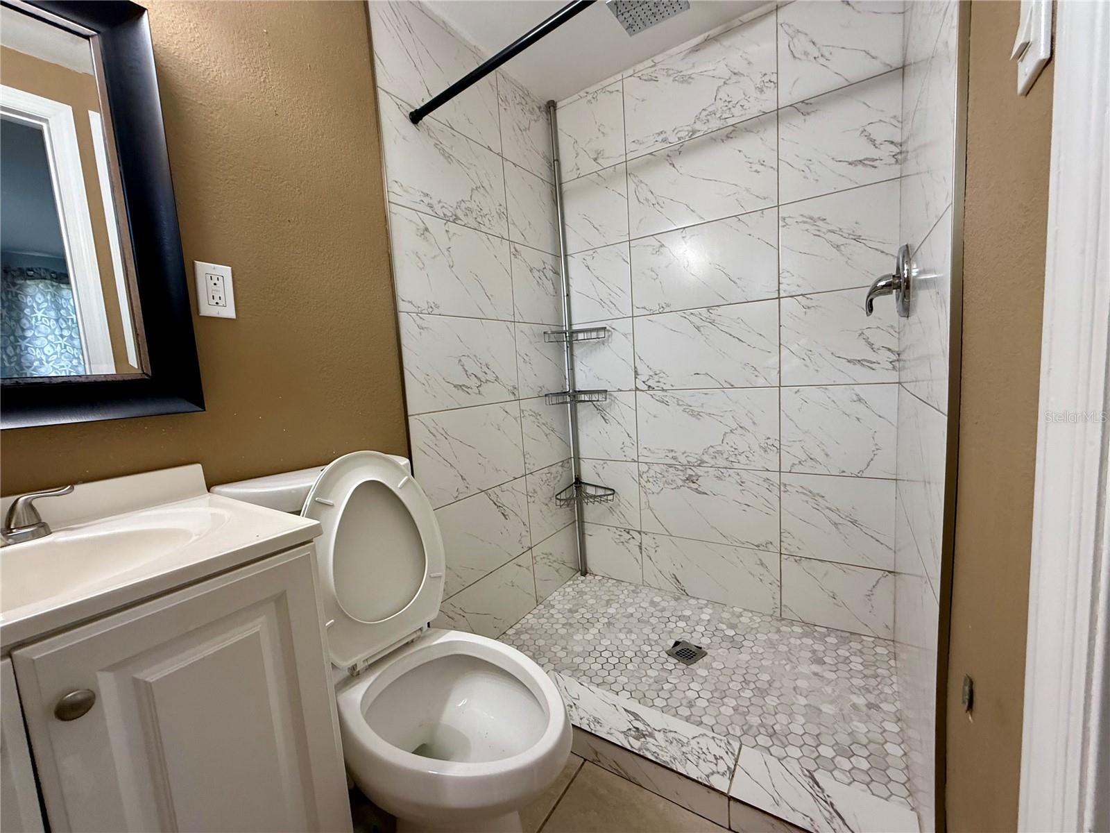 Image 18 of 39 For 4873 Bell Meade Drive