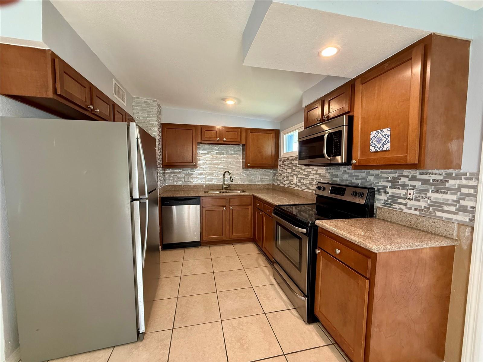 Image 9 of 39 For 4873 Bell Meade Drive
