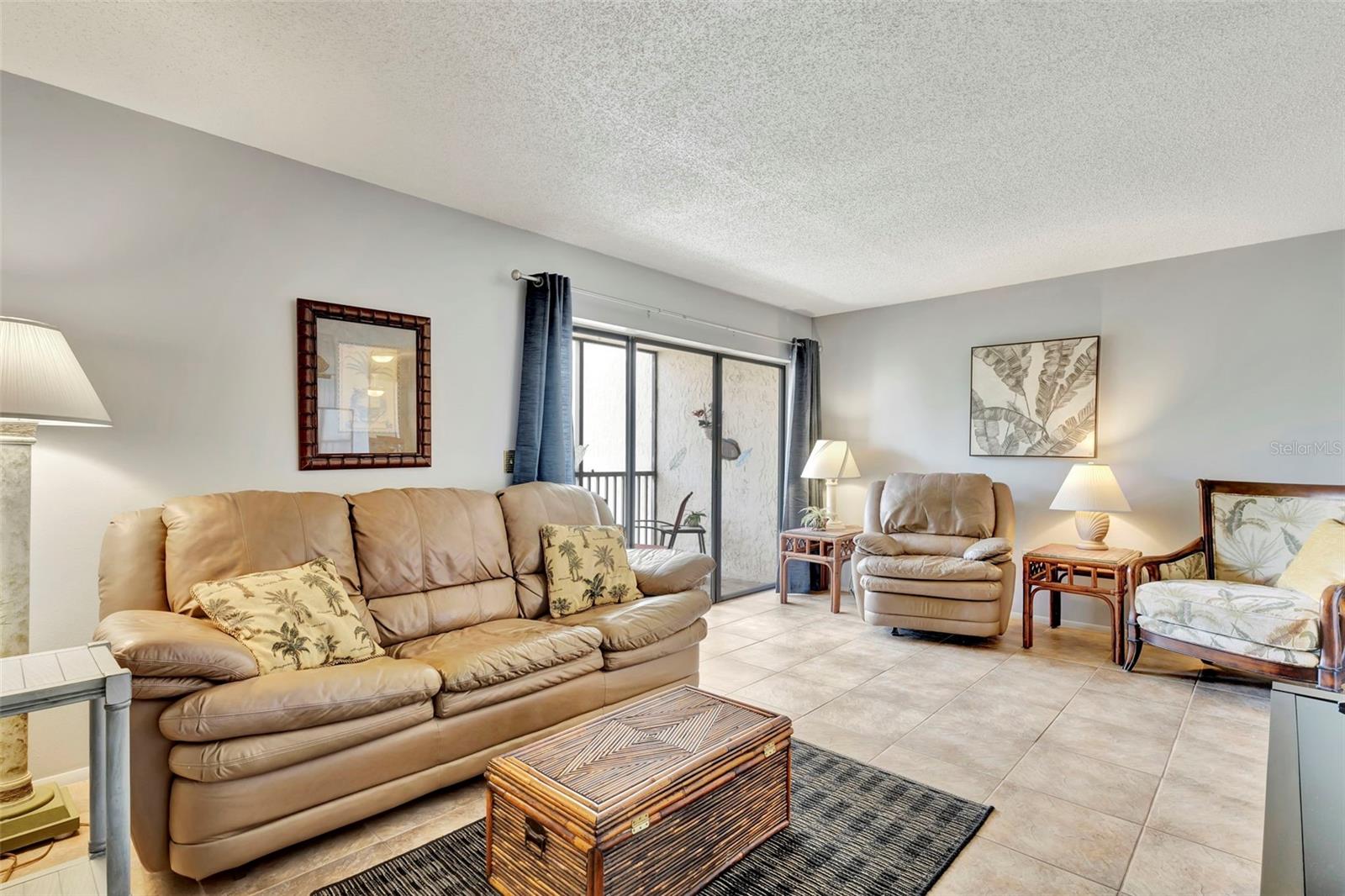 Image 5 of 44 For 6157 Midnight Pass Road E24