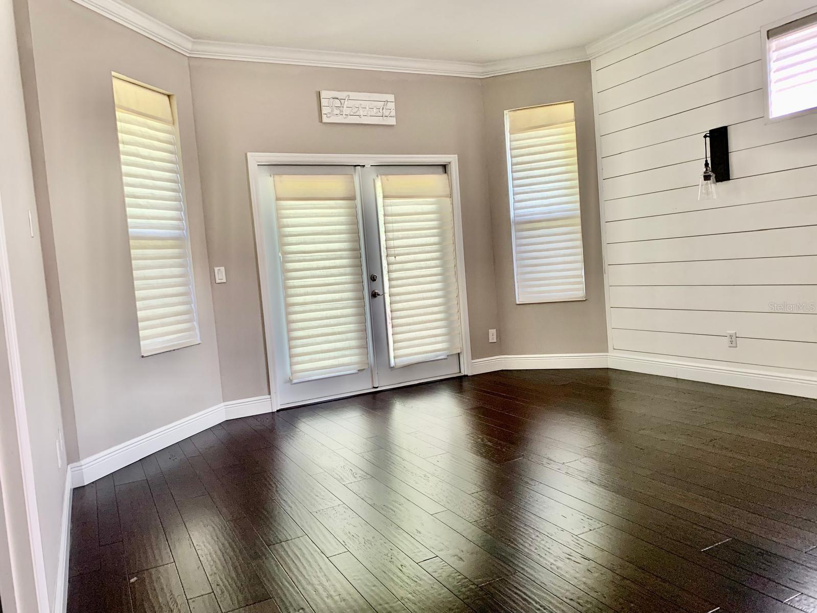 Image 17 of 54 For 7452 Sea Island Lane