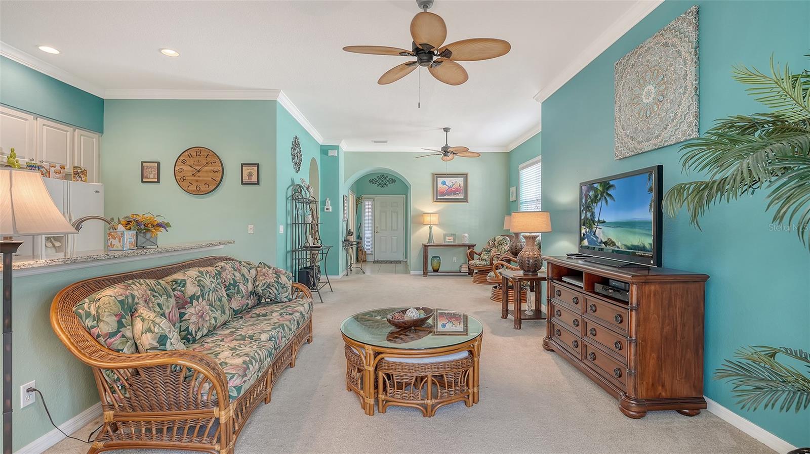 Image 12 of 49 For 804 Ravinia Circle 804