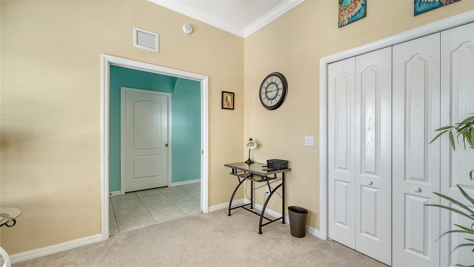 Image 22 of 49 For 804 Ravinia Circle 804