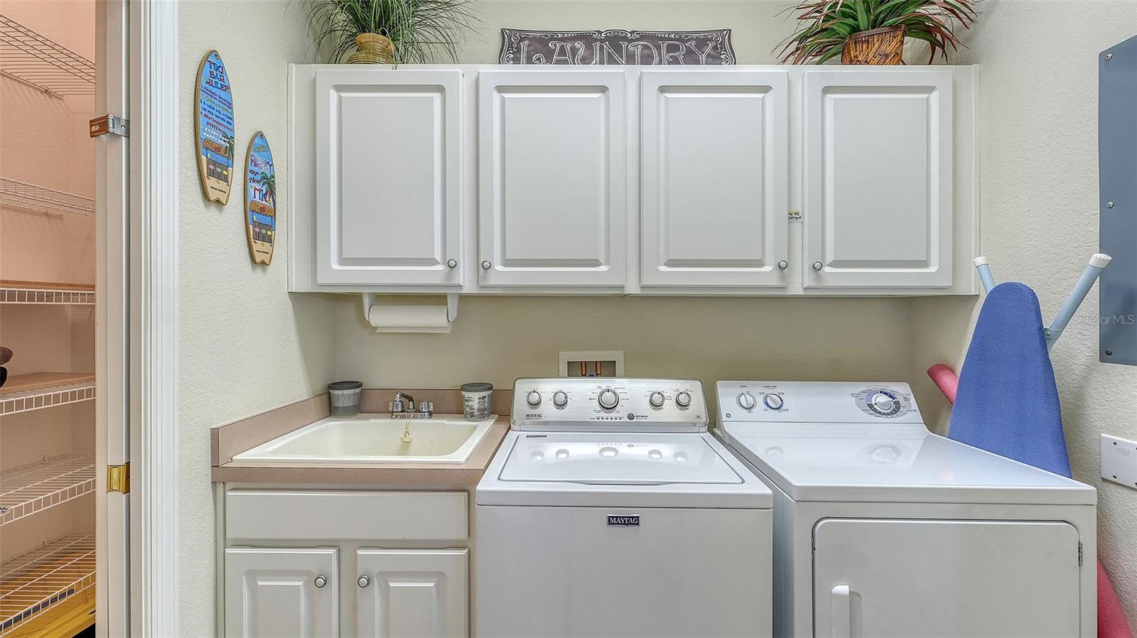Image 23 of 49 For 804 Ravinia Circle 804