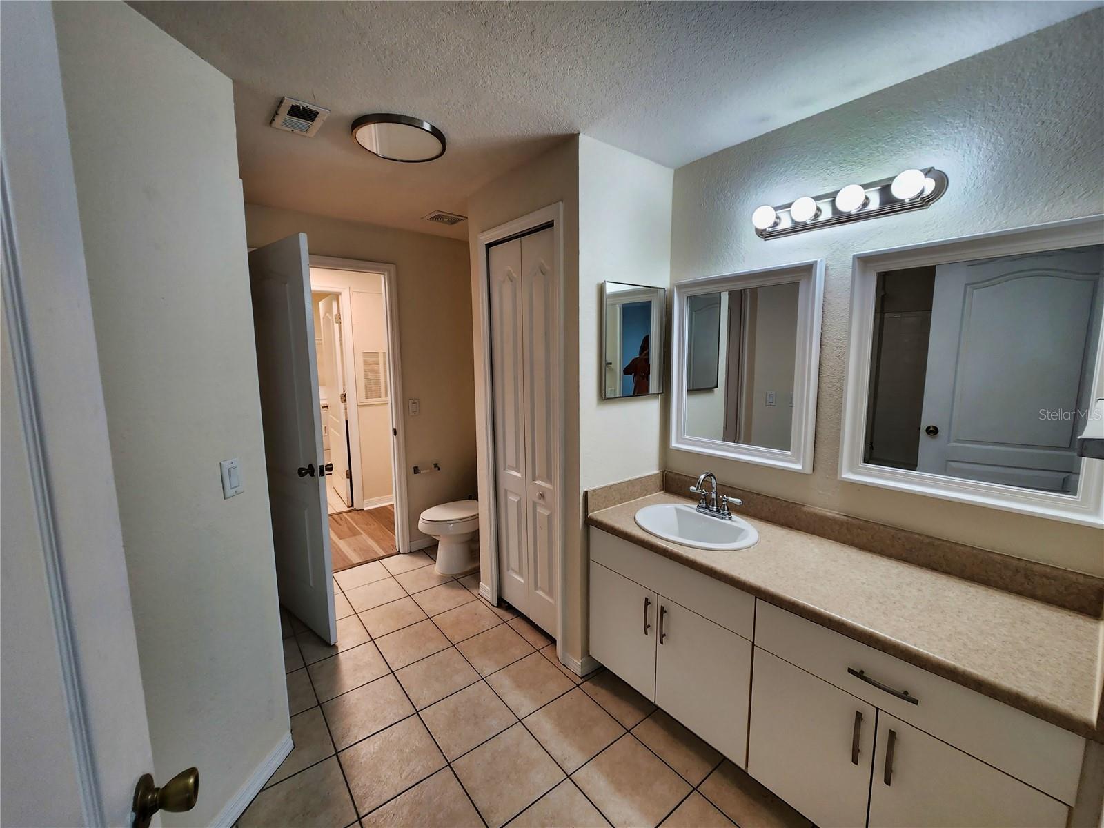 Image 30 of 33 For 4138 Central Sarasota Parkway 1521