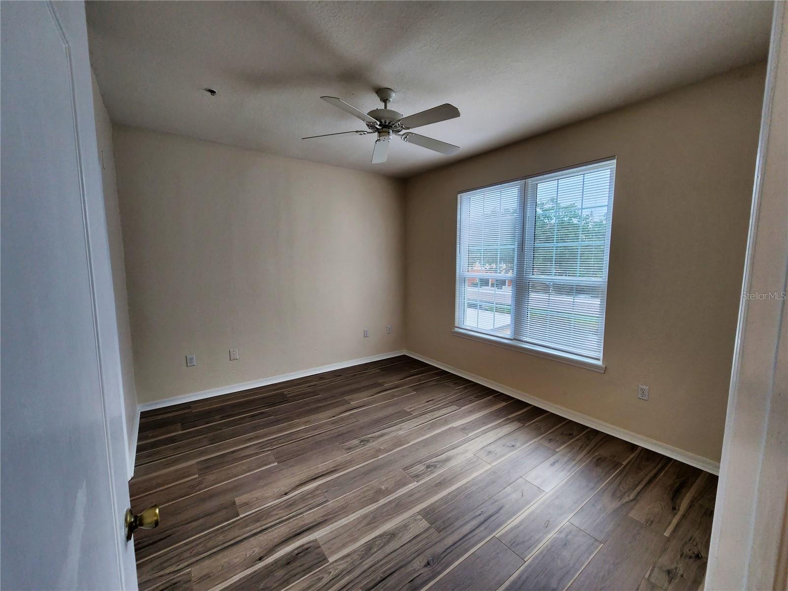 Image 31 of 33 For 4138 Central Sarasota Parkway 1521