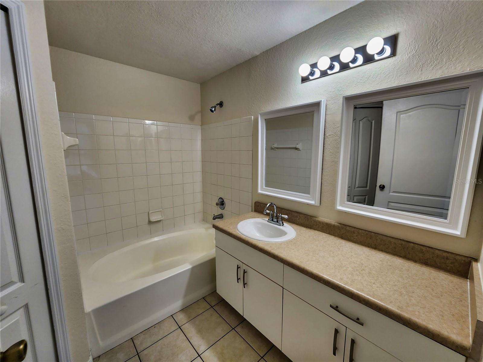 Image 32 of 33 For 4138 Central Sarasota Parkway 1521